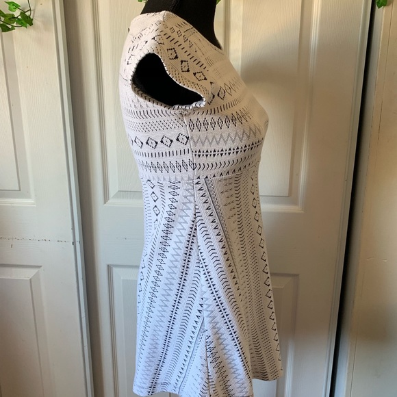 Tribal teen dress - Picture 2 of 5